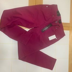 Celebrity pink raspberry Rad in color. Size 5/27